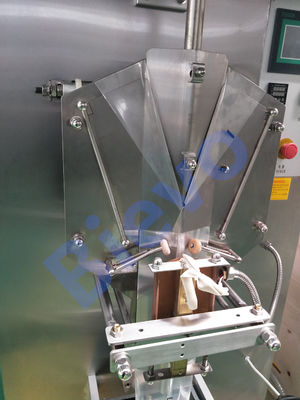 macchina di rifornimento della bustina dello sciampo del film 500ml di 150mm PET/PE 30-40bpm