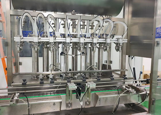 380V 4 macchina di rifornimento quotidiana del prodotto disinfettante della mano del sistema del servocomando di industria chimica delle teste 50ml