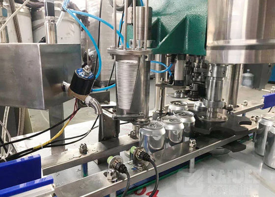 Le 12 teste automatiche 6000cph Tin Can Aluminum Beverage Soda possono materiale da otturazione e macchina di sigillatura